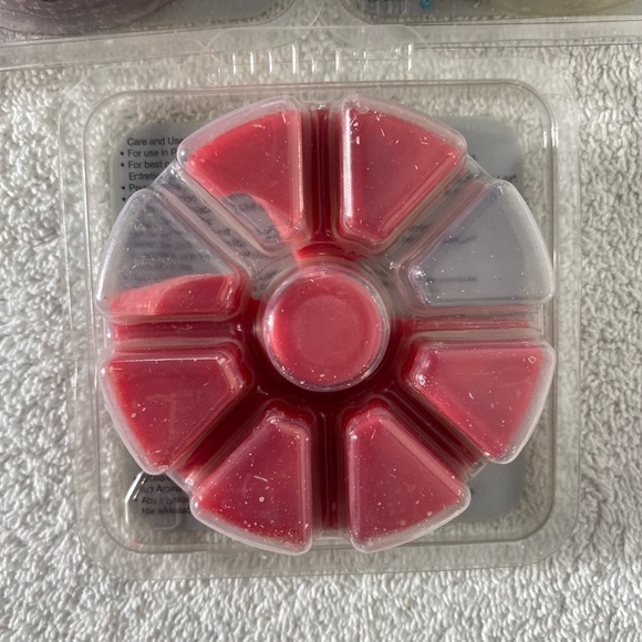 PartyLite ScentPlus Wax Melts Black Cherry Mahogany Apple Be Happy! - Picture 5 of 8
